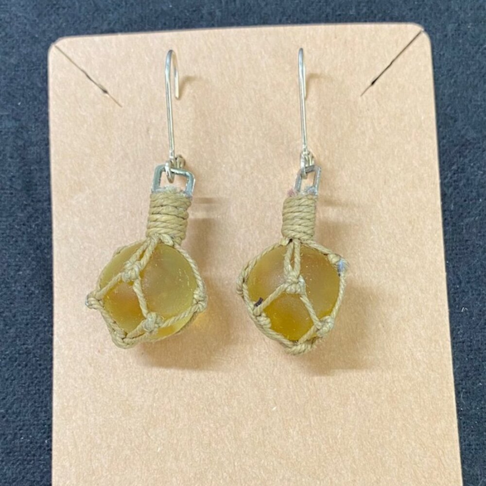 Dangling Knotted Ball Earrings